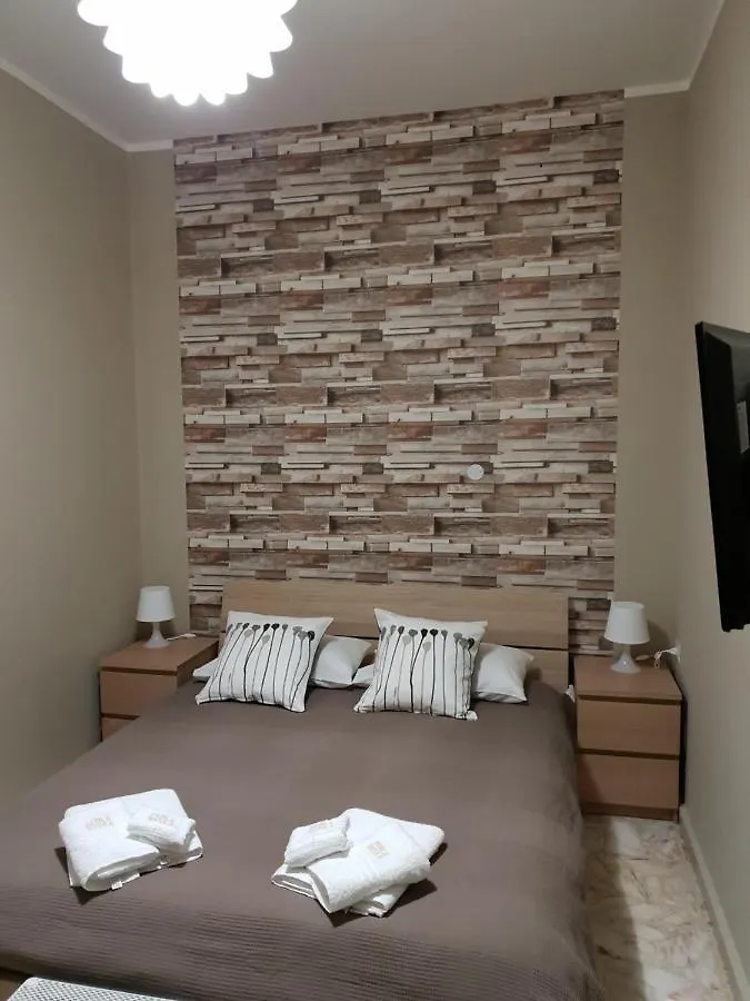 Perla Sicula Bed & Breakfast Katanya İtalya
